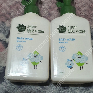 그린핑거 촉촉한자연보습워시 320ml 새상품 판매합니다