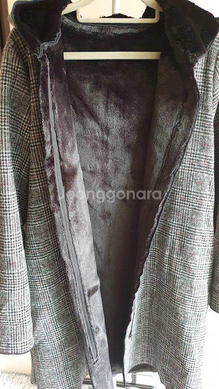 페이크퍼 후드코트--3