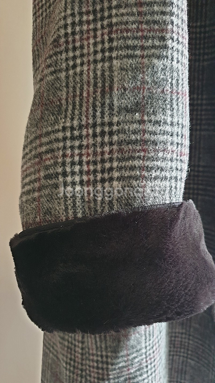 페이크퍼 후드코트--5