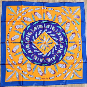 정품 새제품) 에르메스 까레 깃털까레 Hermes Scarf "Plumes II" by Henri de Linares 90cm Silk