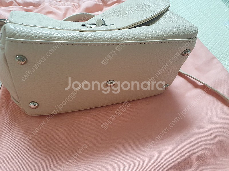 자넬라토 베이비 아이보리 판매해요.--1
