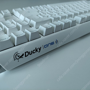 더키 원 3 텐키리스RGB 화이트 팝니다. (Ducky one 3 TKL Pure White)