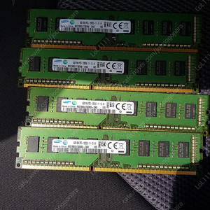 #데스크탑 메모리 DDR3 12800U 4G 팔아요(수량)