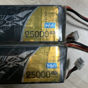 타투(TATTU) 리튬폴리머 LIPO 25,000mAh HV 배터리 4 개 판매.