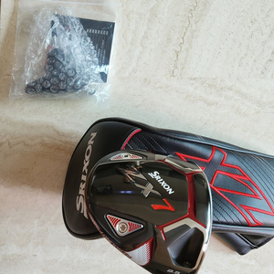 SRIXON ZX7 9.5도 5SR 드라이버 판매합니다.