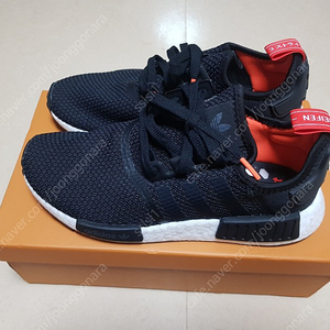 아디다스 오리지널 NMD R1 새상품