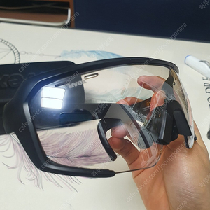 우벡스 변색고글(블랙) 판매합니다