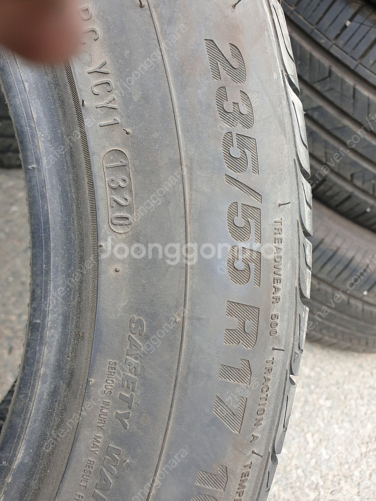 235 55 17 중고타이어--3