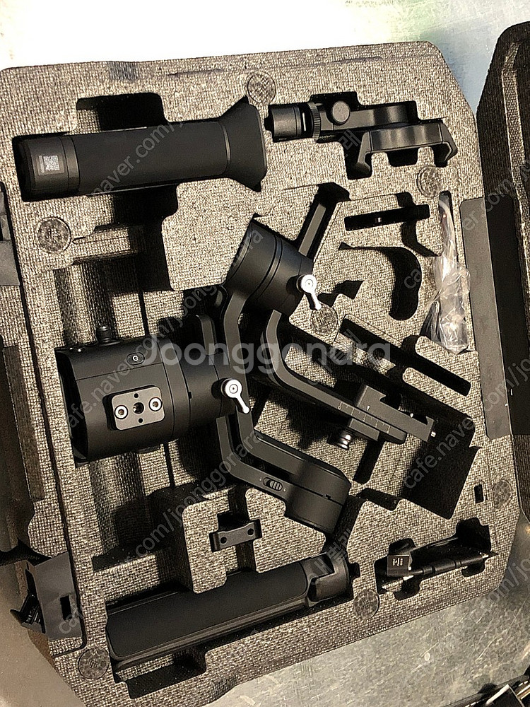 사용감 없는 DJI RONIN-SC 판매합니다--1