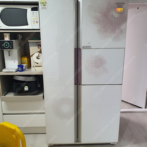 성남에서 양문 대형 냉장고 팝니다. SRT746AWFM(747L)