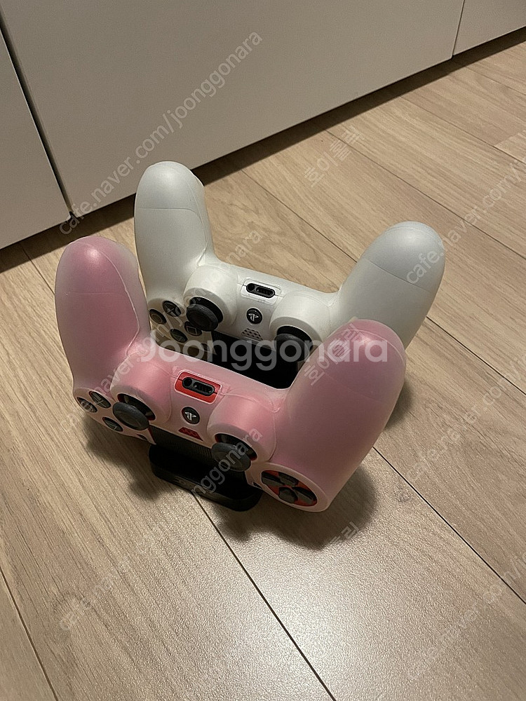 ps4 slim 상태 최고 /타이틀 포함--1