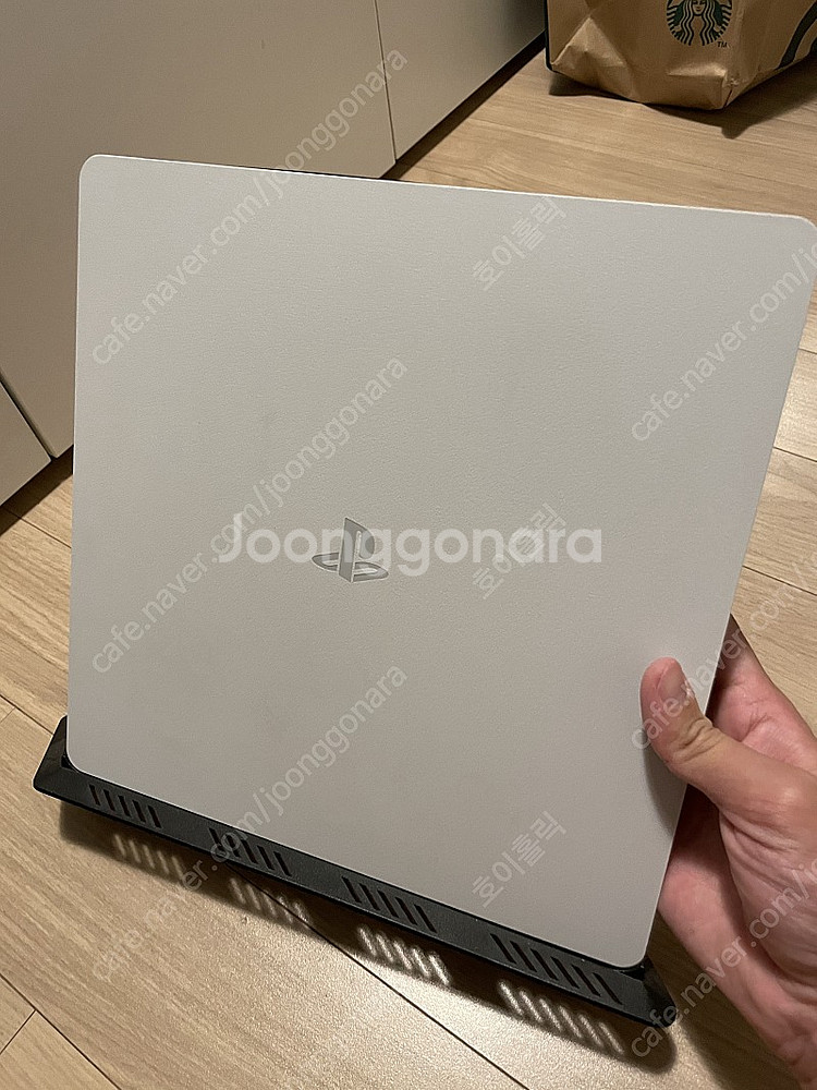 ps4 slim 상태 최고 /타이틀 포함--2