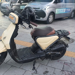 관리 잘 된 깔끔튜닝 16년 요타80 80만원