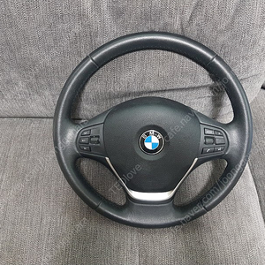 BMW F30 순정핸들