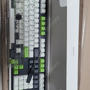 [바밀로] VARMILO VA108M PANDA PBT 염료승화 영문 적축 팝니다