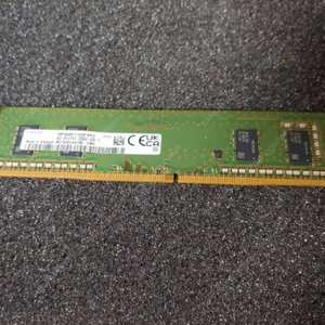 삼성 DDR4 25600 RAM 16GB 데스크탑 3200Mhz PC메모리 2개 팝니다