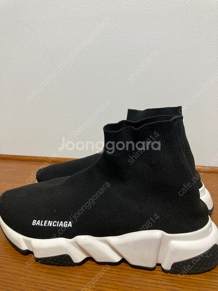 발렌시아가 스피드러너 265 판매--3