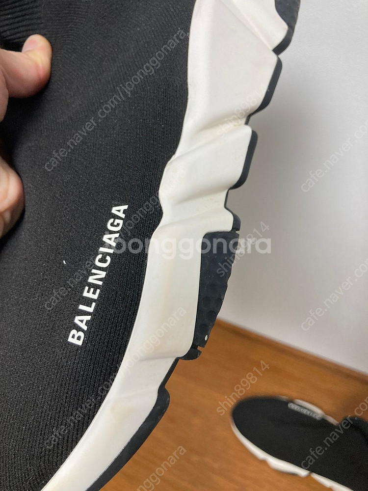 발렌시아가 스피드러너 265 판매--4