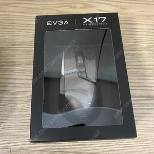 evga x17 게이밍 마우스 미개봉 새제품 팝니다.