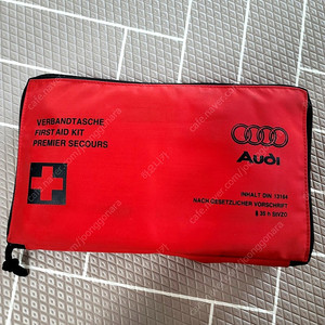 가격인하 아우디 구급상자 audi 아우디기념품 아우디 악세사리 아우디 닥터키트 구급함 구급박스 약품박스 구급백 약상자 외제차기념품 수입차기념품