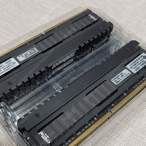 크루셜 발리스틱스 엘리트 블랙 Crucial Ballistix Elite ddr4 2666 32기가 킷 (8GBx4) 풀박스