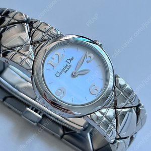 레이디 디올 빈티지 시계 (CHRISTIAN DIOR lady dior watch pearlshell ver)