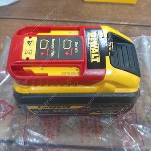 디월트 플렉스볼트 배터리 DCB547 54/60v 3ah / 18/20v 9Ah