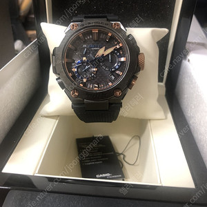 gshock 지샥 MRG-B2000r 노병 프리미엄 라인 판매합니다