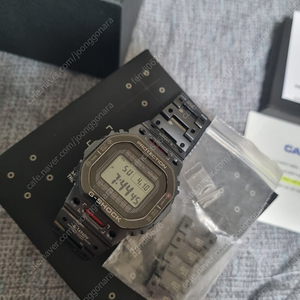 지샥 G-SHOCK GMW-B5000 TVA-1DR (오천 티바)