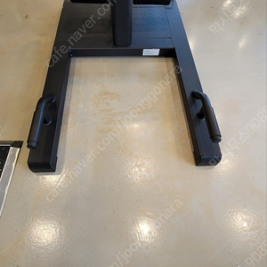 빌드업 스쿼트 머신 힙헙하체 기구 팝니다.