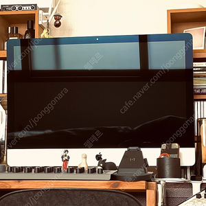 iMac (Retina 5K, 27-inch, 2017) 4.2 GHz 쿼드 Intel Core i7 40GB 2400 MHz DDR4 Radeon Pro 580 8 GB 2.12