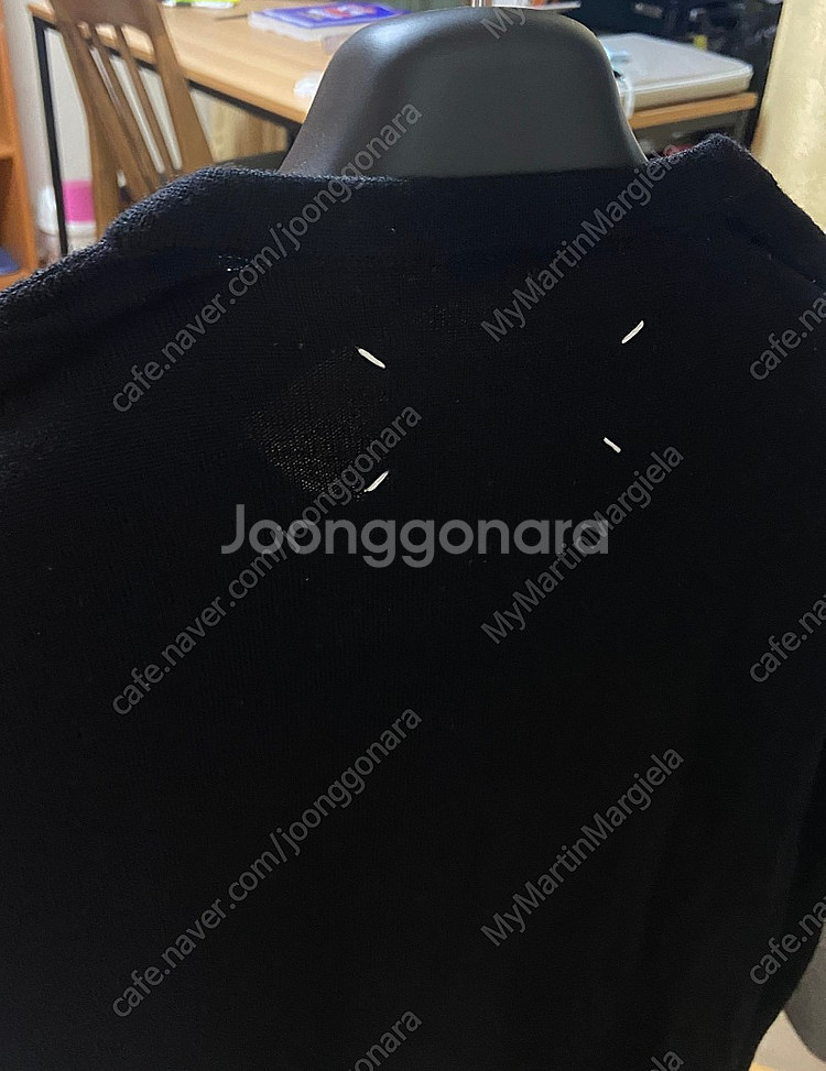 M) 메종 마르지엘라 아웃라인 울 니트 블랙--1