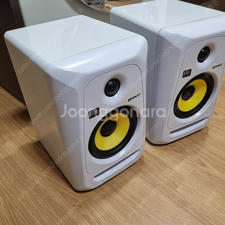 Krk Rokit5 G3 화이트 판매합니다--2