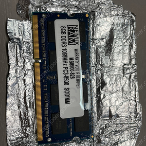 노트북 메모리 - PC3 8500 DDR3 8GB * 1개