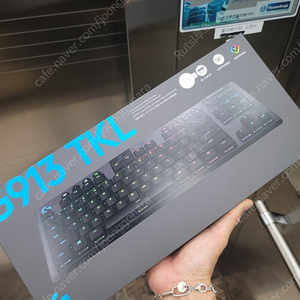 로지텍 G913 TFL 신품