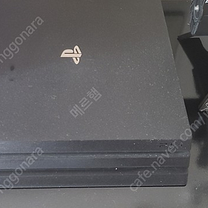 대구 Ps4 pro 플스4 프로 1테라 북미판 패드 2개 풀셋팝니다