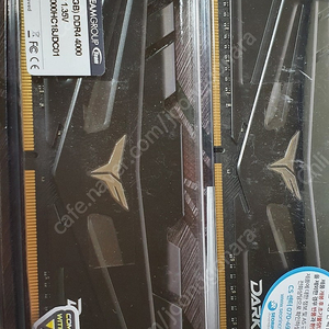 팀그룹 Dark z alpha DDR4 4000 8GBX2 팝니다