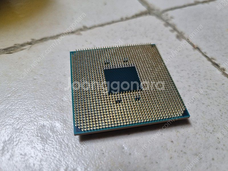 라이젠 2700 cpu +정품 쿨러 팝니다--2