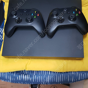 xbox one x +추가패드+게임판매합니다