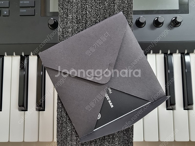 komplete kontrol s49 mk2 팝니다 !...--1