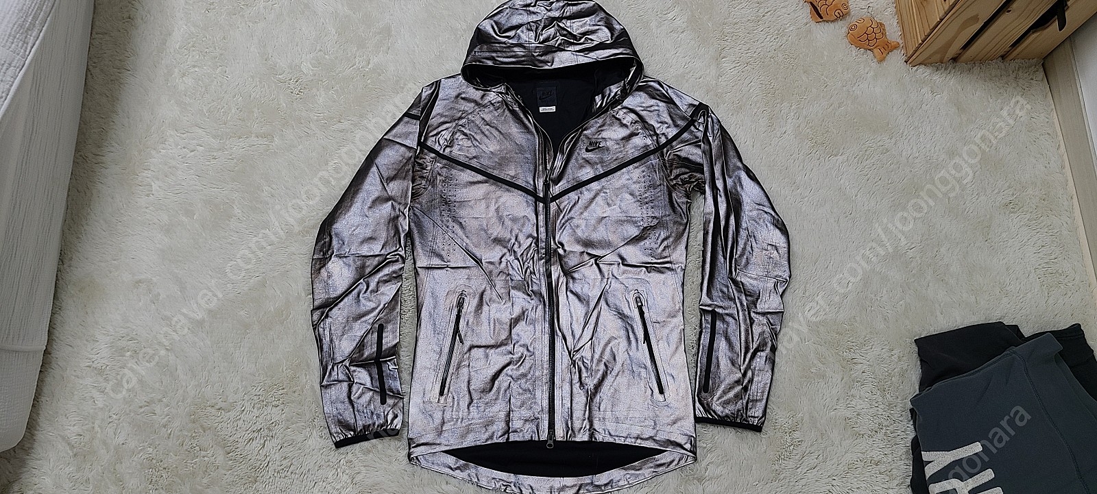 S사이즈 나이키 트랙앤필드 윈드러너 3M 스카치 리플렉티브 | 중고나라 - 안심되는 중고거래