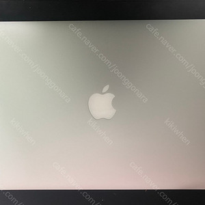 맥북에어 얼리 2015 13인치 (Macbook Air 13-inch Early 2015) 20만원에 드립니다.