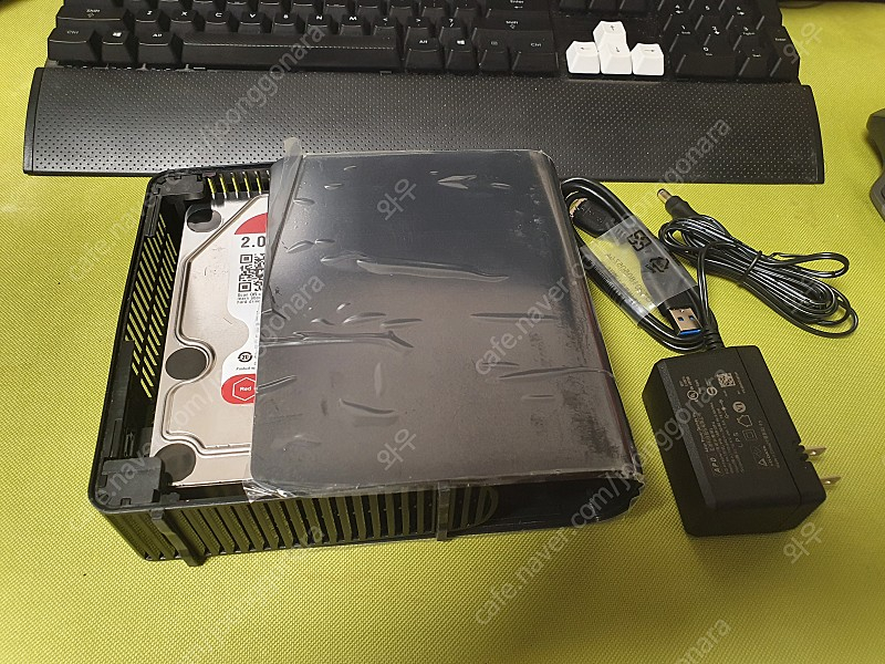 WD Elements 외장하드 케이스 + 2TB Red HDD 팔아요.--1