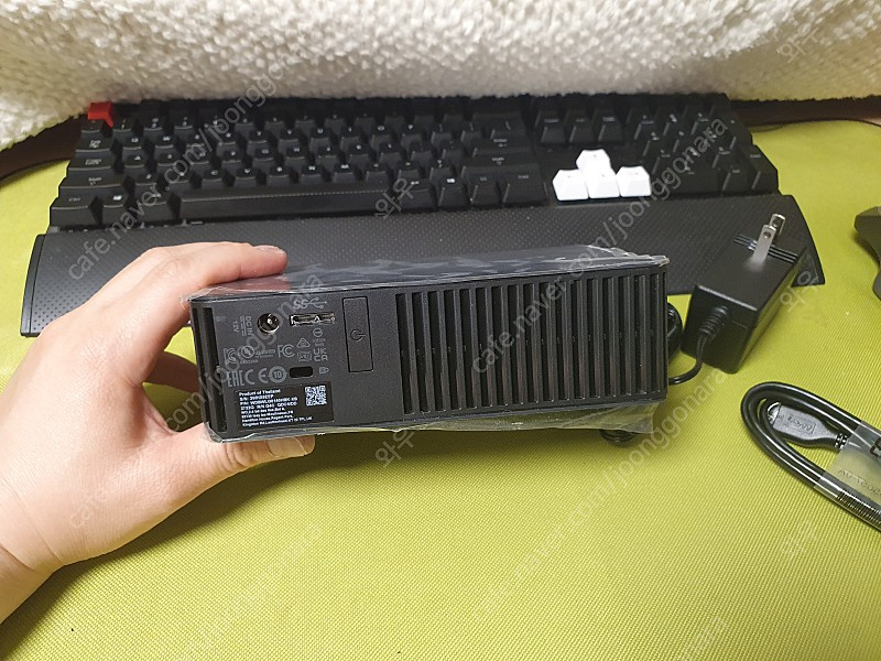 WD Elements 외장하드 케이스 + 2TB Red HDD 팔아요.--2