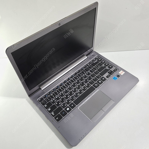 [판매]삼성 울트라 NT535U4C-A8W 13인치 중고노트북