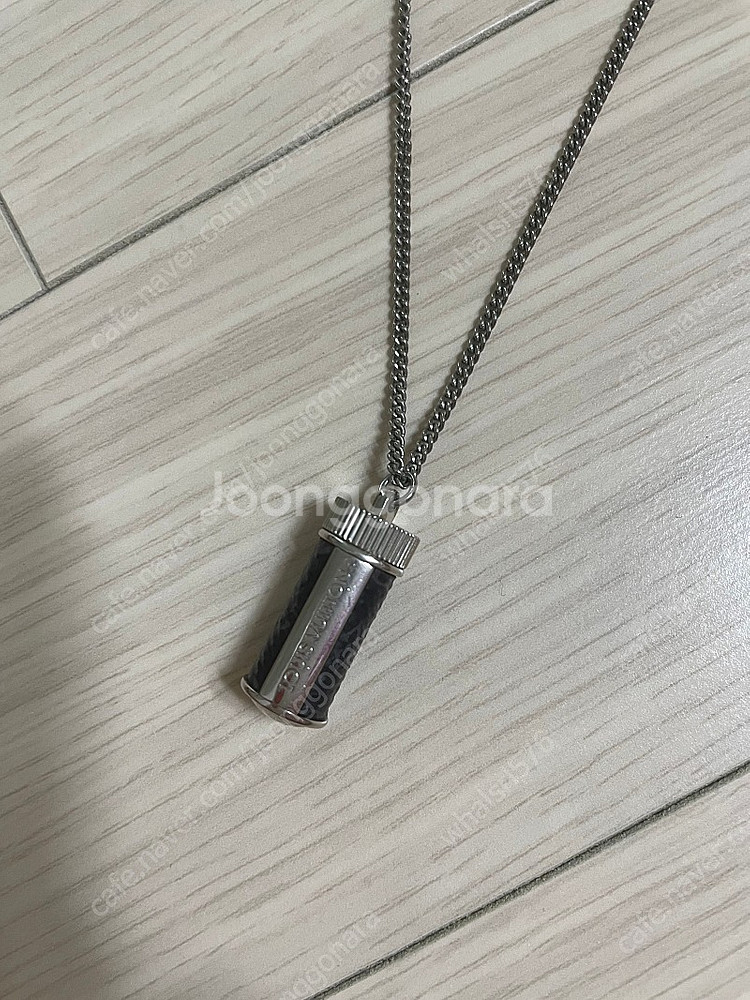 루이비통 목걸이판매합니다~~--0