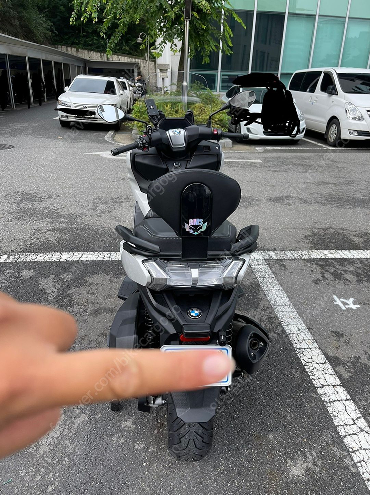 bmw c400gt 22년식 화이트 판매합니다 이미지