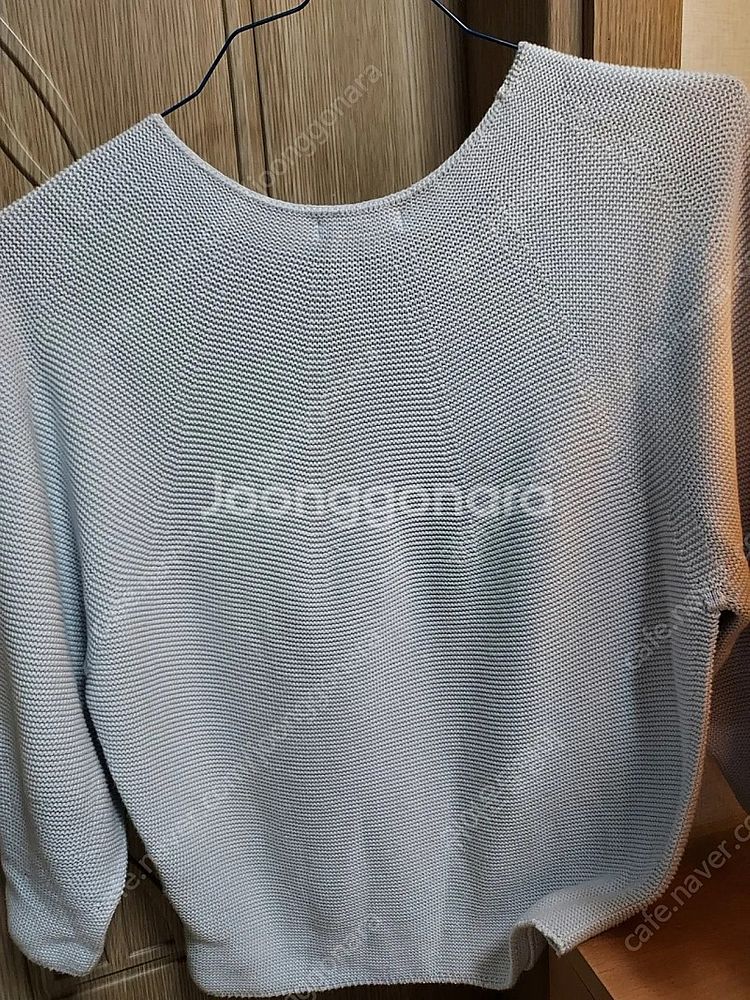 유니클로 홀가먼트 3D 얇은면크롭니트 택있는 새상품 팝...--5