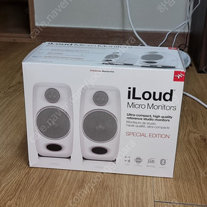 iloud micro monitors(mm) 화이트