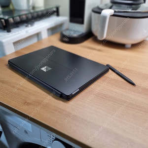 실사용 1개월) 서피스프로8 16gb 램 + 타입커버 + 펜
